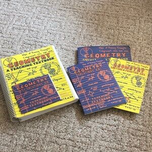 Teaching Textbooks Geometry Textbook and Solution Set - Yellow and Blue